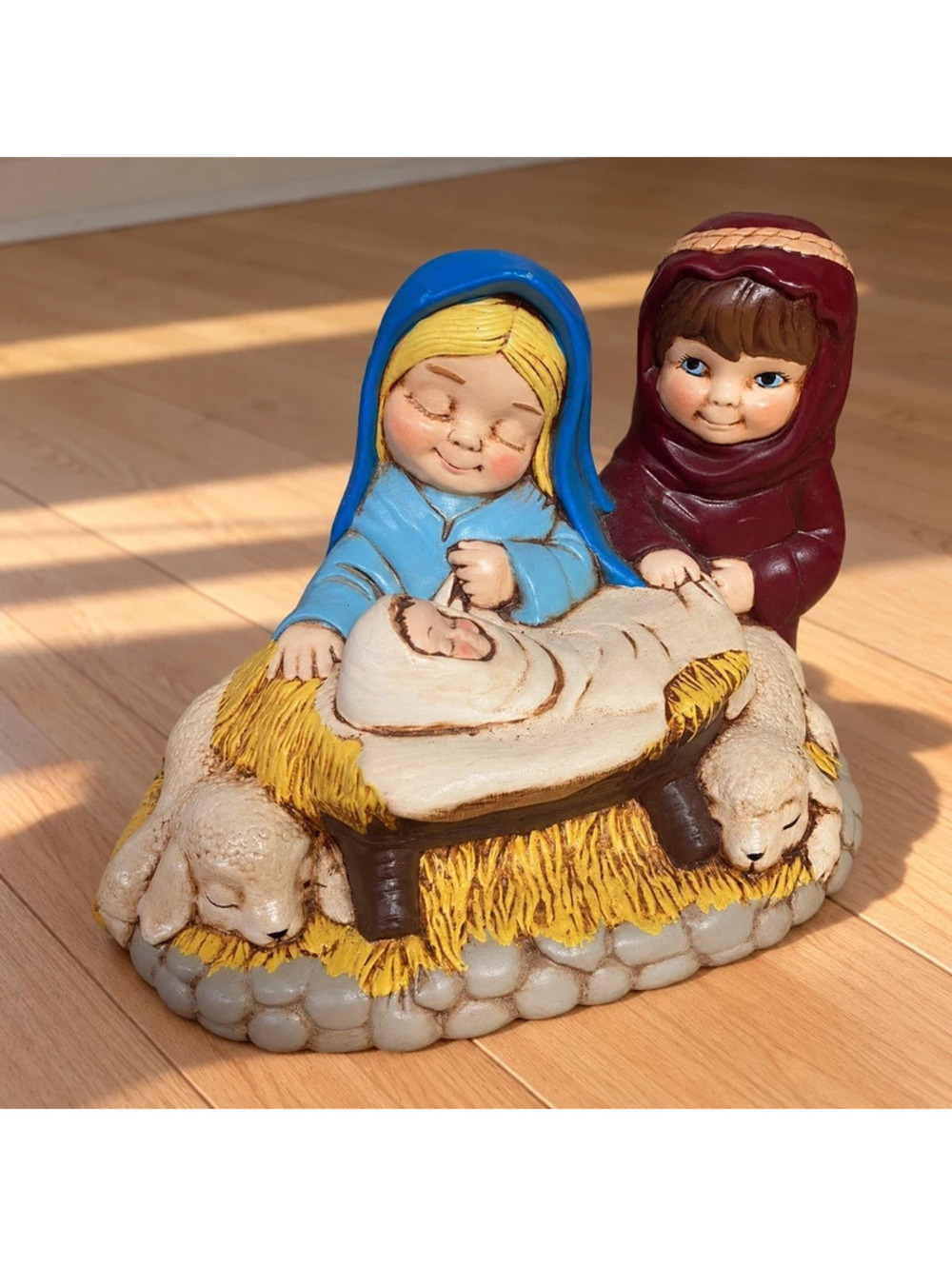 Vintage 1982 Scioto Molds Ceramic Nativity Holy Family Jesus Mary Joseph Lambs